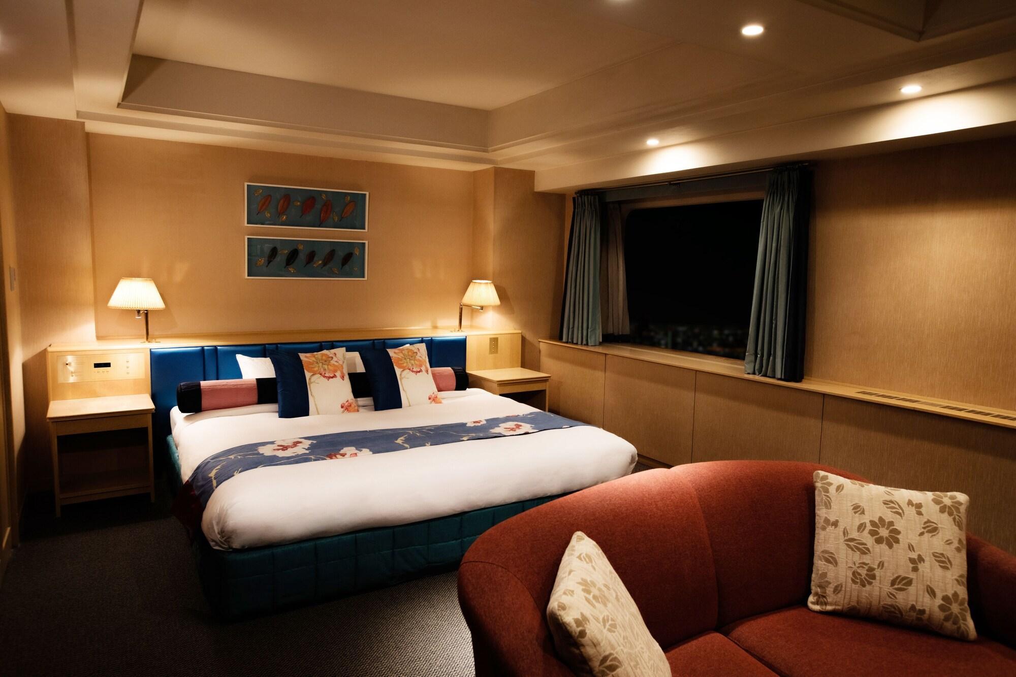 Hotel New Otani Hakata Fukuoka  Luaran gambar A room on board